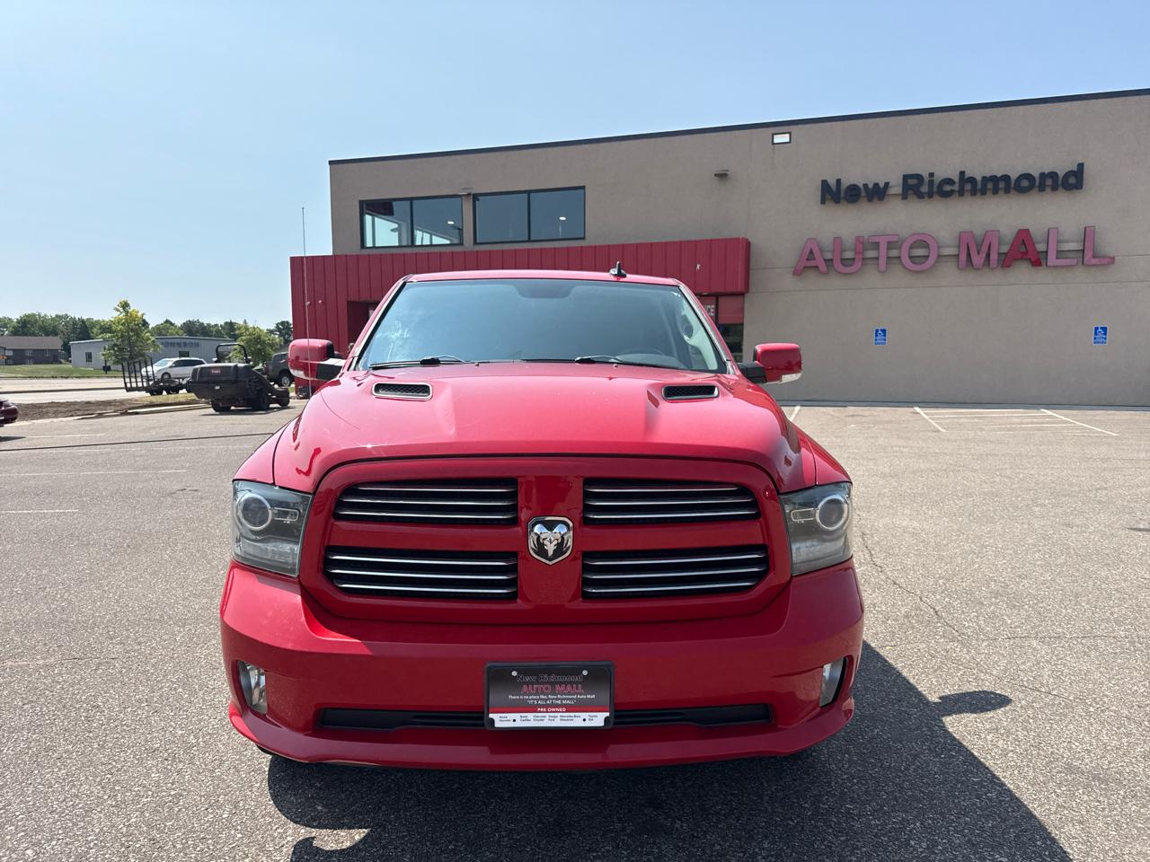 RAM 1500 SPORT SWB 4WD 2014