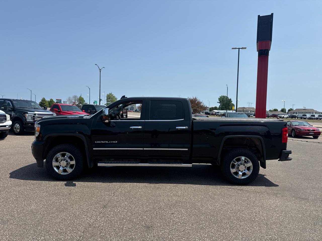 GMC Sierra 3500HD Denali Crew Cab 4WD 2019