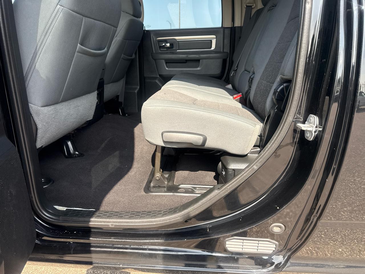 RAM 3500 SLT Mega Cab 4WD 2015