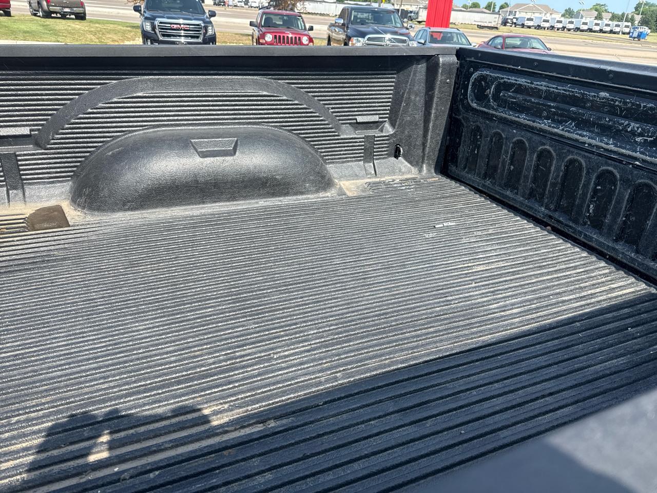 RAM 3500 SLT Mega Cab 4WD 2015