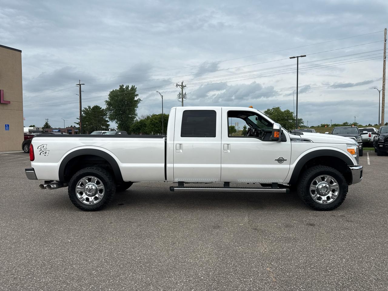 Ford F-250 SD XLT Crew Cab Long Bed 4WD 2016