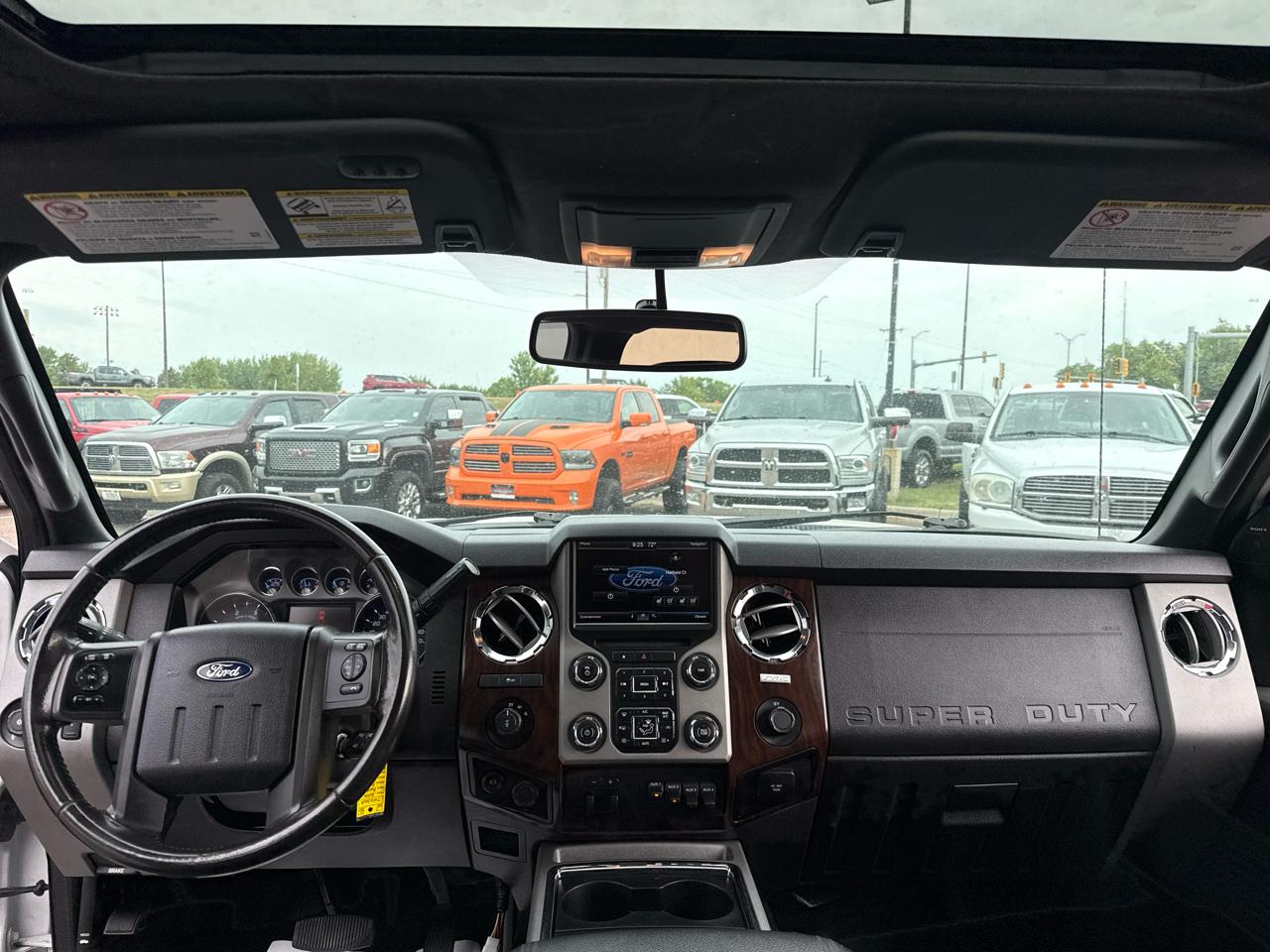 Ford F-250 SD XLT Crew Cab Long Bed 4WD 2016
