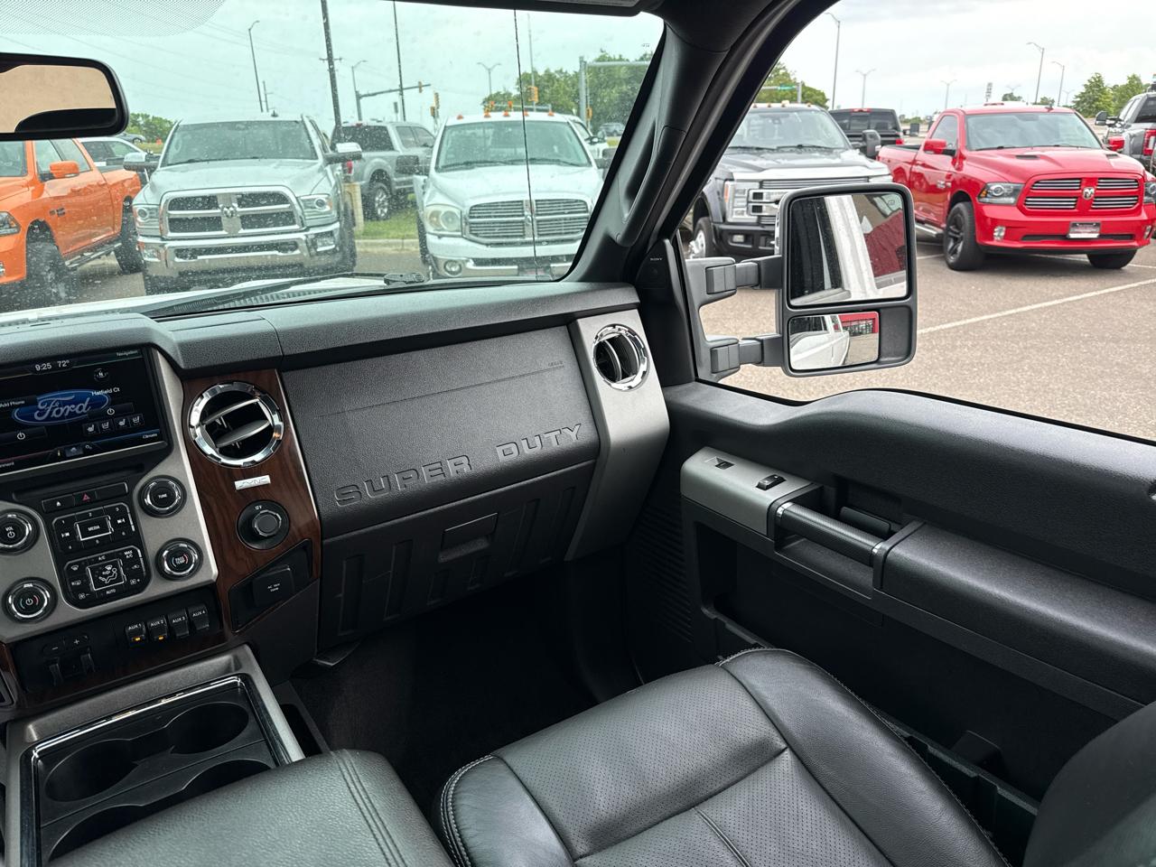 Ford F-250 SD XLT Crew Cab Long Bed 4WD 2016