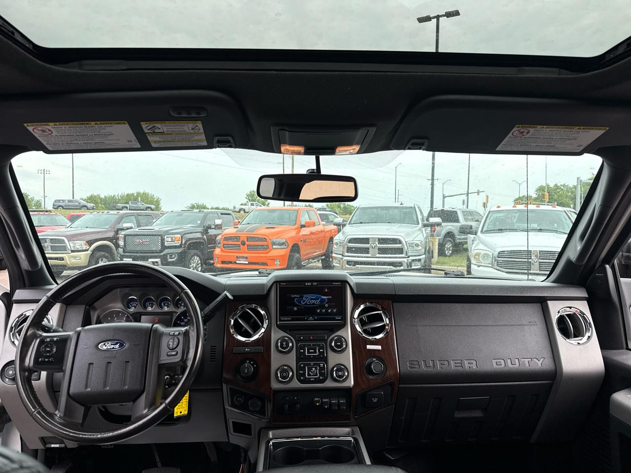 Ford F-250 SD XLT Crew Cab Long Bed 4WD 2016