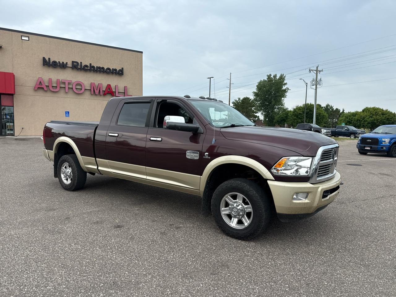 RAM 3500 Laramie Longhorn Edition Mega Cab 4WD 2012