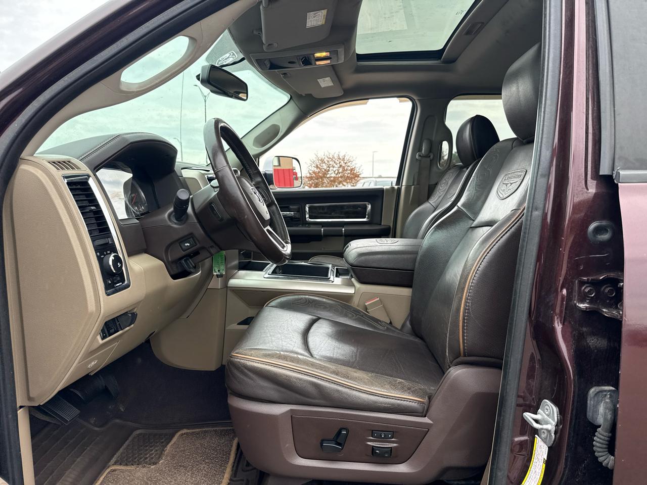 RAM 3500 Laramie Longhorn Edition Mega Cab 4WD 2012