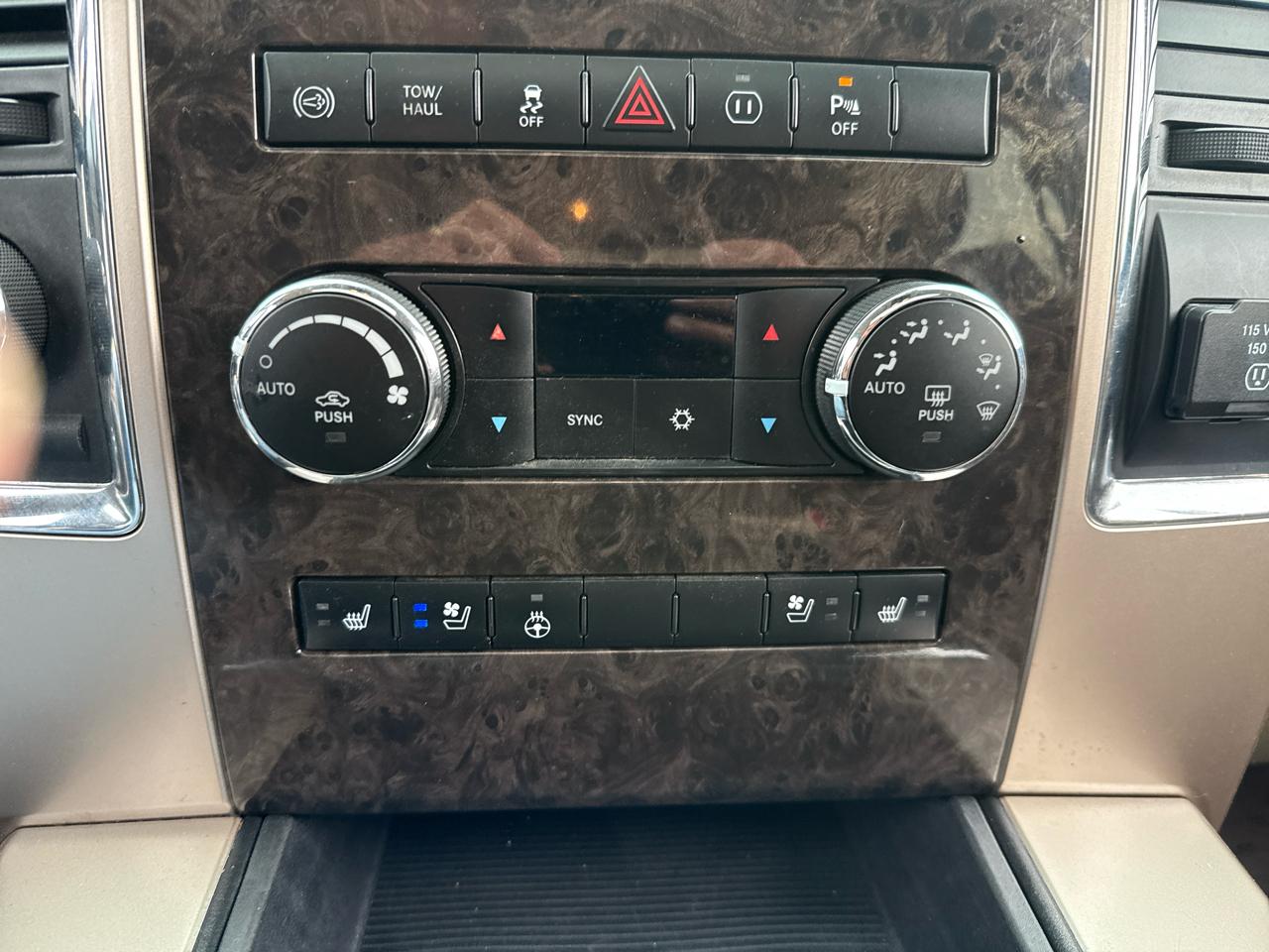 RAM 3500 Laramie Longhorn Edition Mega Cab 4WD 2012