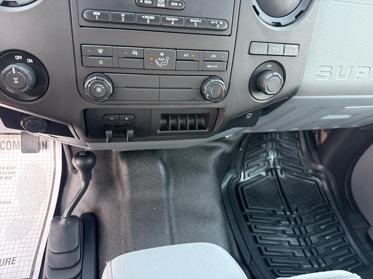 Ford F-250 SD XLT SuperCab 4WD 2013