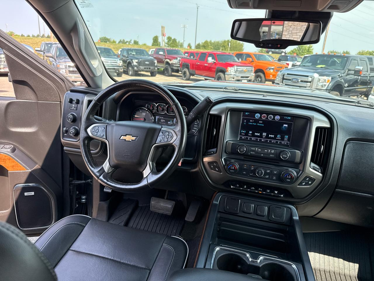 Chevrolet Silverado 2500HD High Country Crew Cab Short Box 4WD 2017