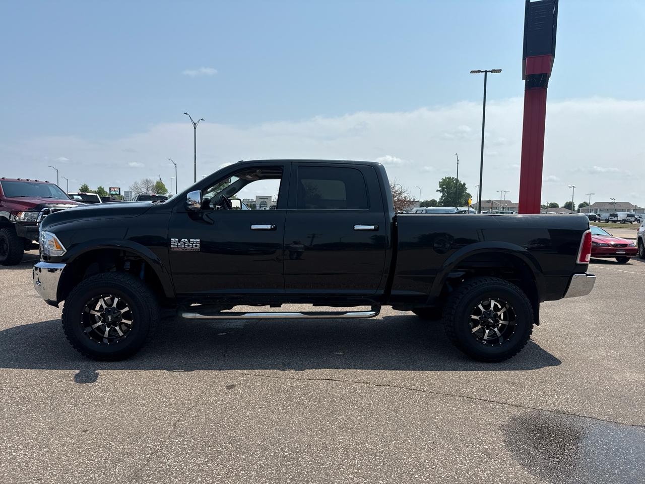 RAM 2500 Laramie Crew Cab SWB 4WD 2016