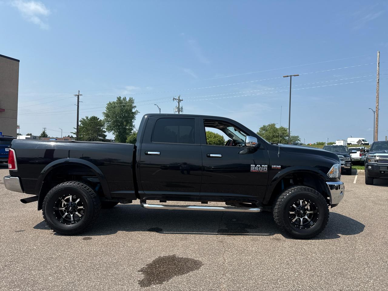RAM 2500 Laramie Crew Cab SWB 4WD 2016