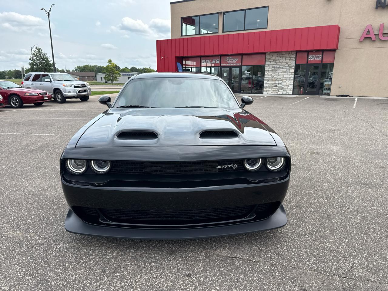 Dodge Challenger SRT Hellcat 2023