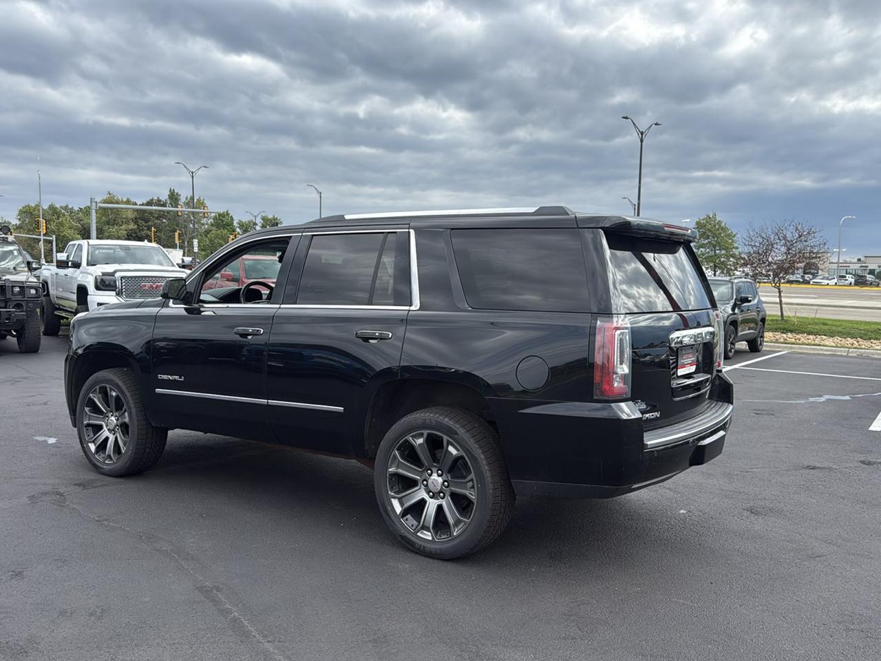GMC Yukon Denali 4WD 2016