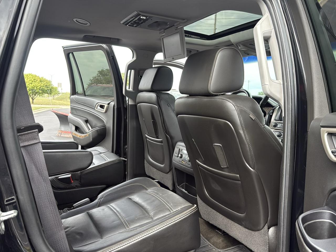 GMC Yukon Denali 4WD 2016