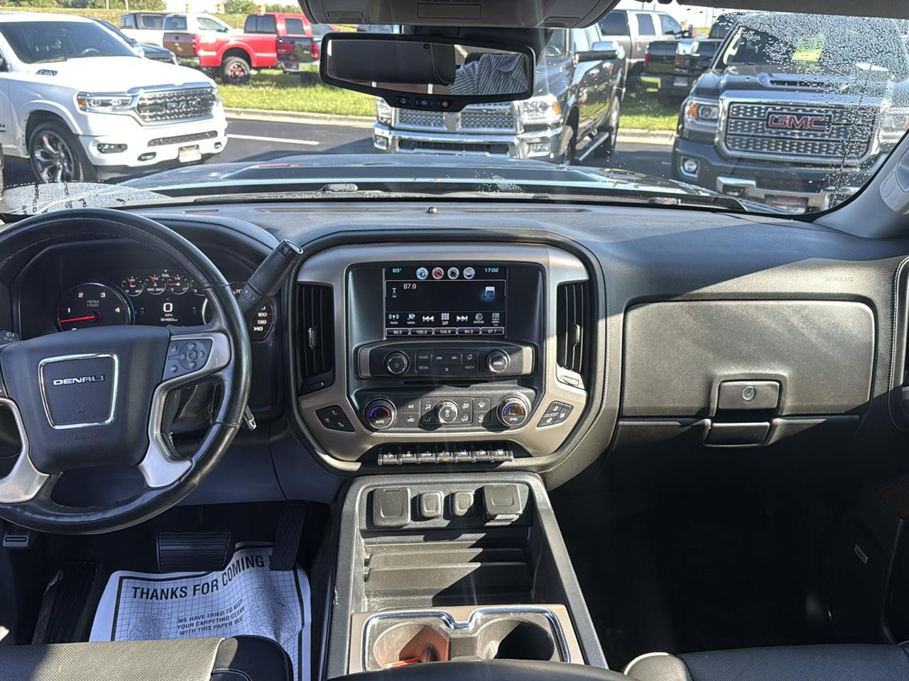 GMC Sierra 2500HD Denali Crew Cab 4WD 2017