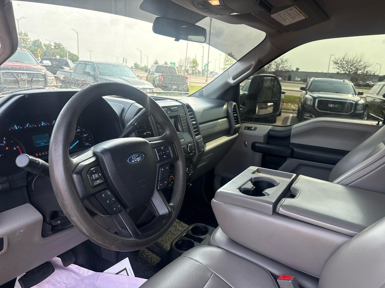 Ford F-450 SD Crew Cab DRW 4WD 2019