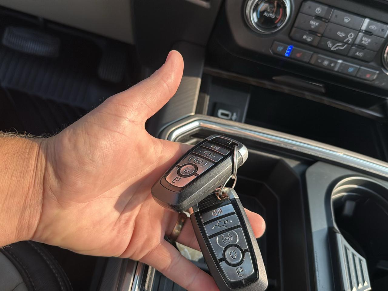 Ford F-350 SD Limited Crew Cab 4WD 2018