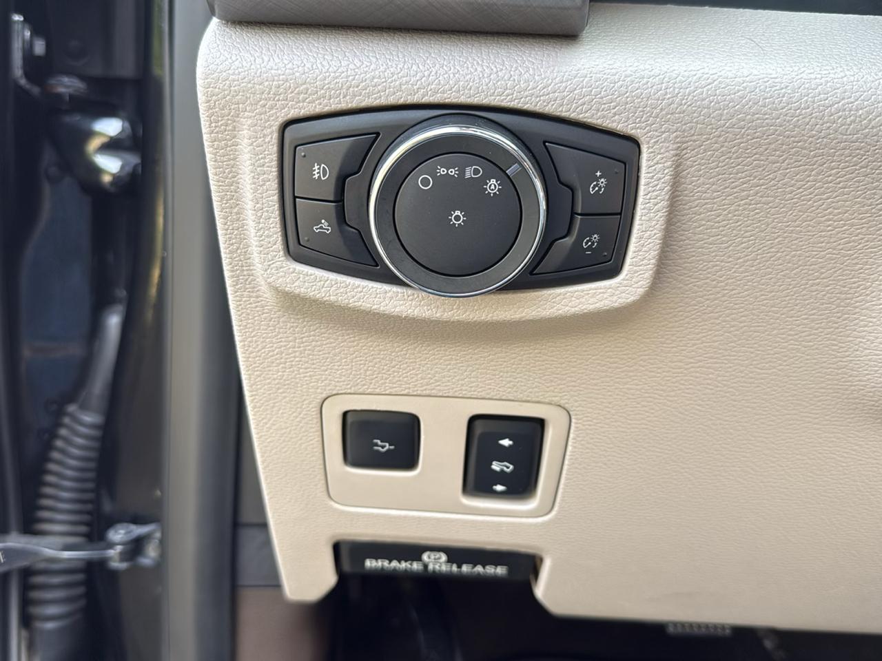 Ford F-350 SD Limited Crew Cab 4WD 2018