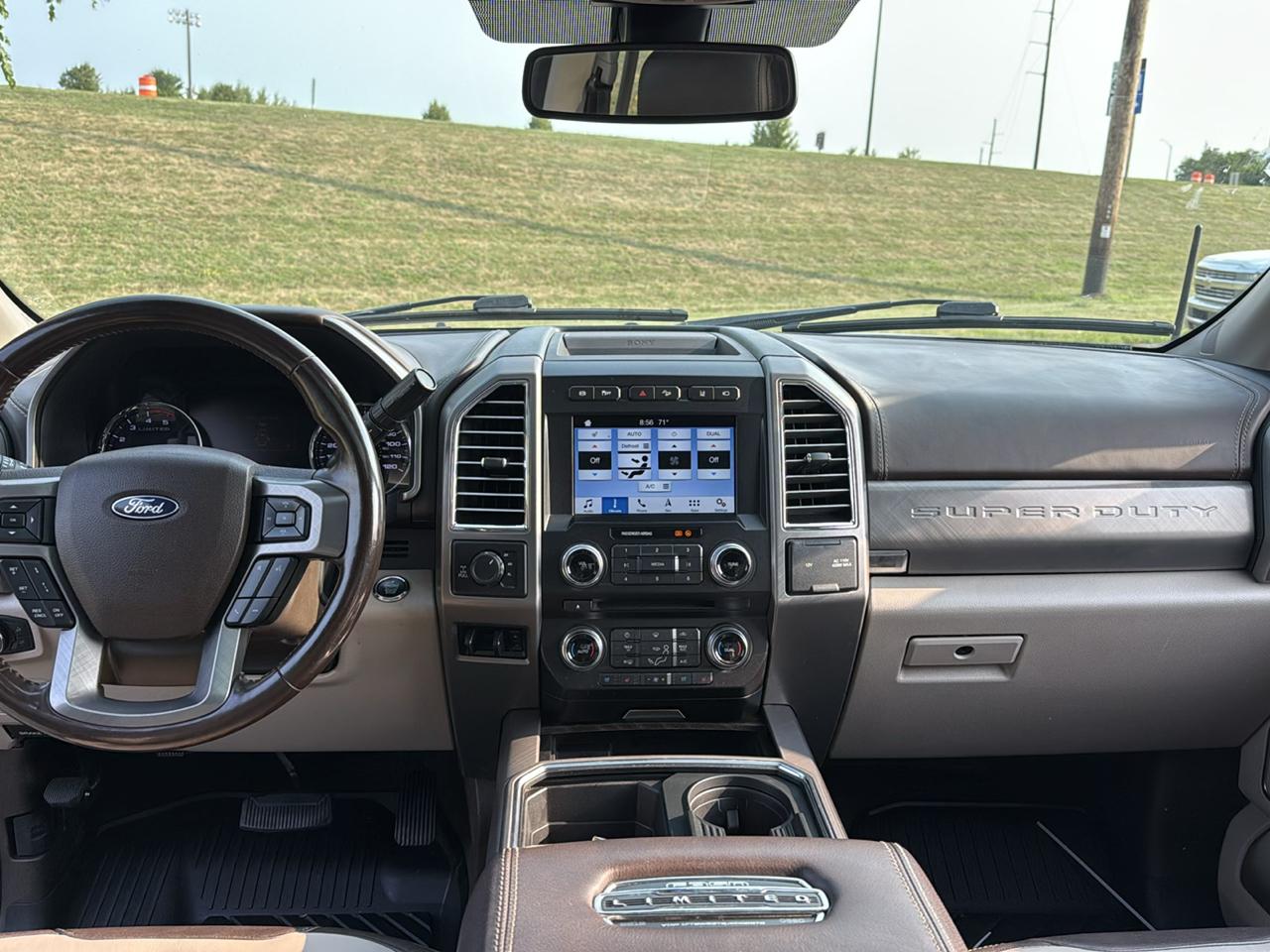 Ford F-350 SD Limited Crew Cab 4WD 2018