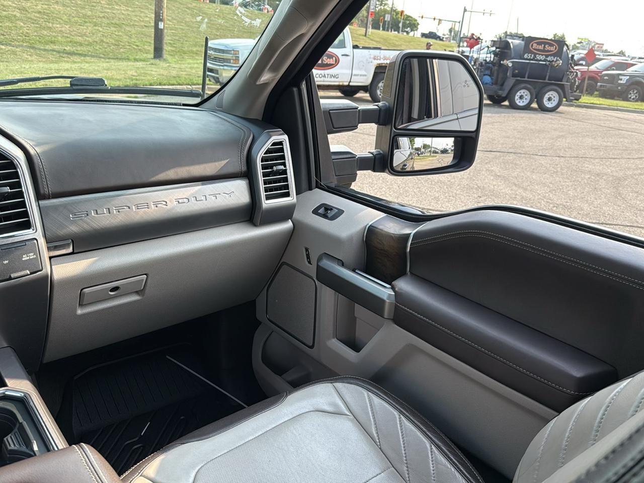 Ford F-350 SD Limited Crew Cab 4WD 2018