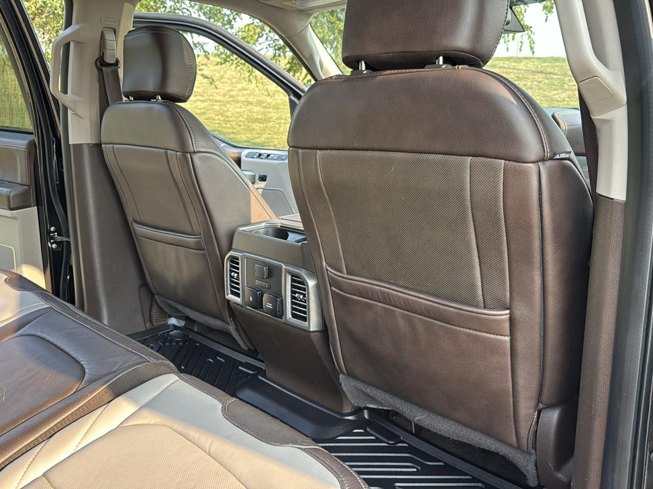 Ford F-350 SD Limited Crew Cab 4WD 2018