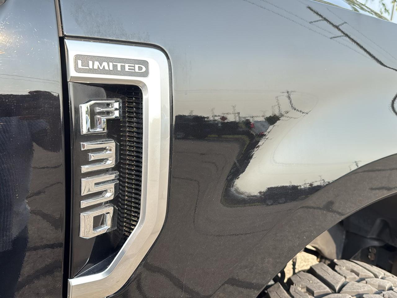 Ford F-350 SD Limited Crew Cab 4WD 2018