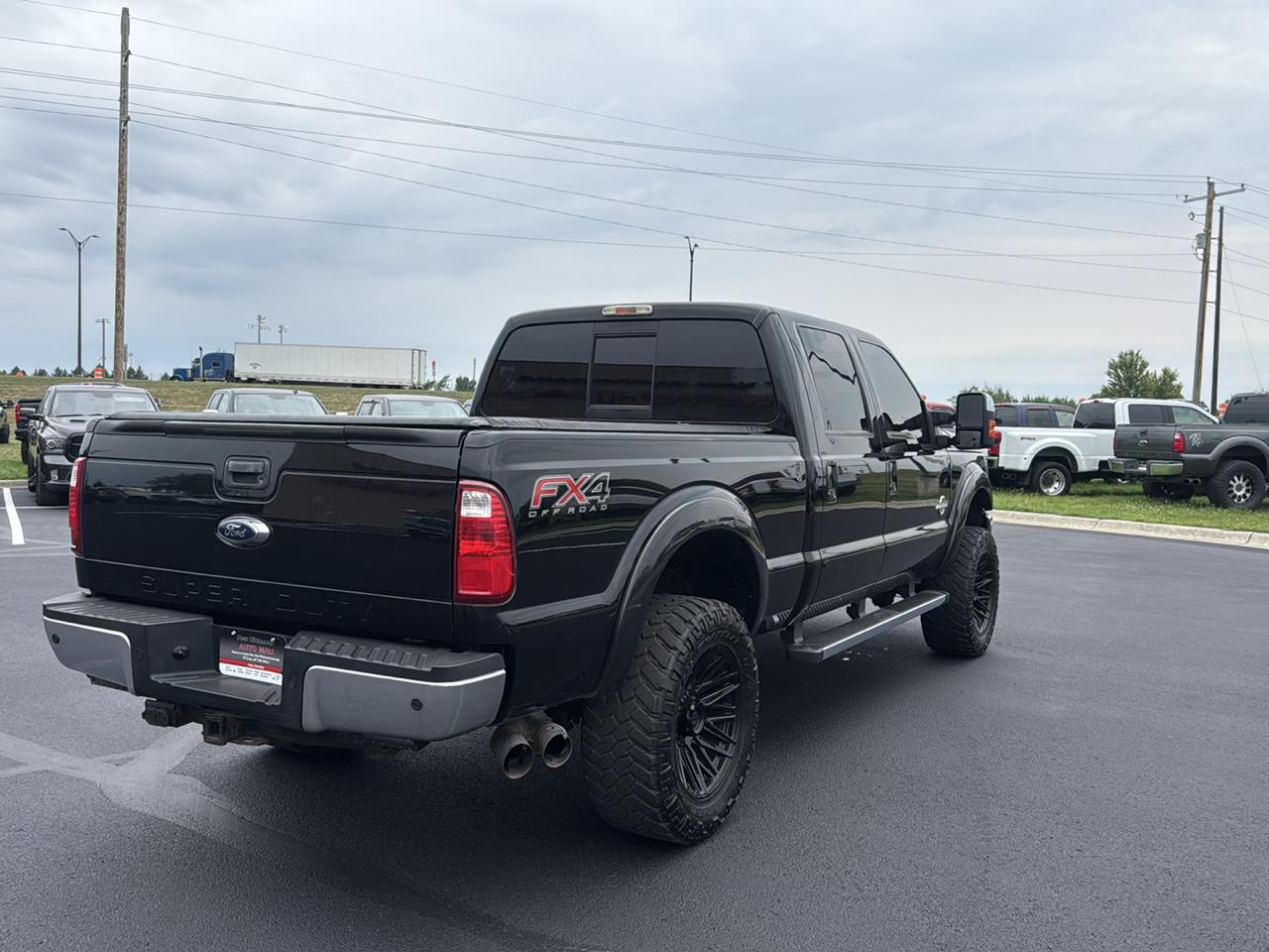 Ford F-350 SD Lariat Crew Cab 4WD 2016
