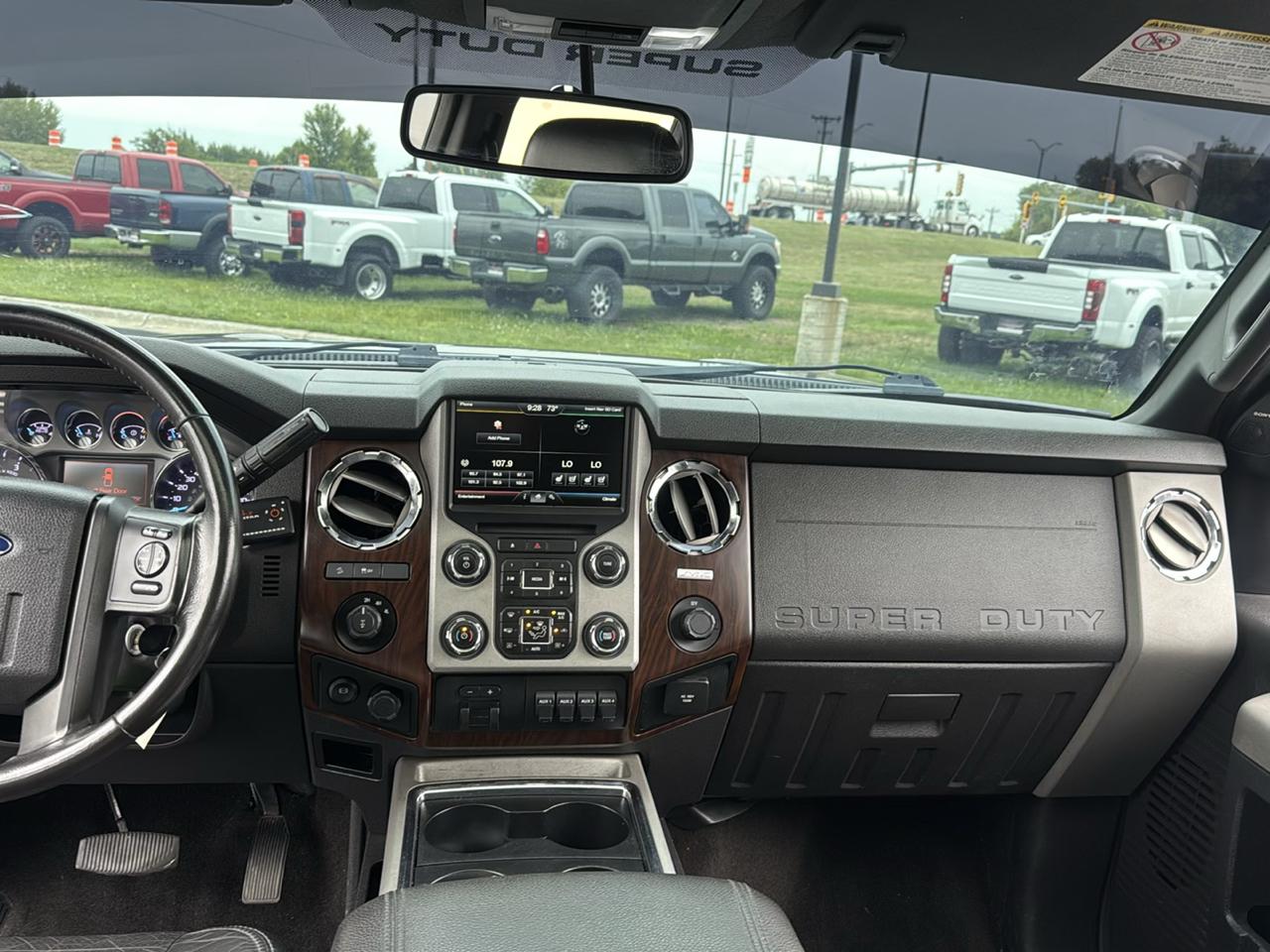 Ford F-350 SD Lariat Crew Cab 4WD 2016