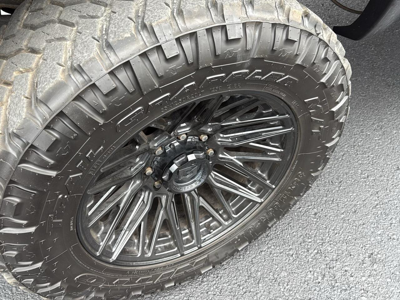 Ford F-350 SD Lariat Crew Cab 4WD 2016