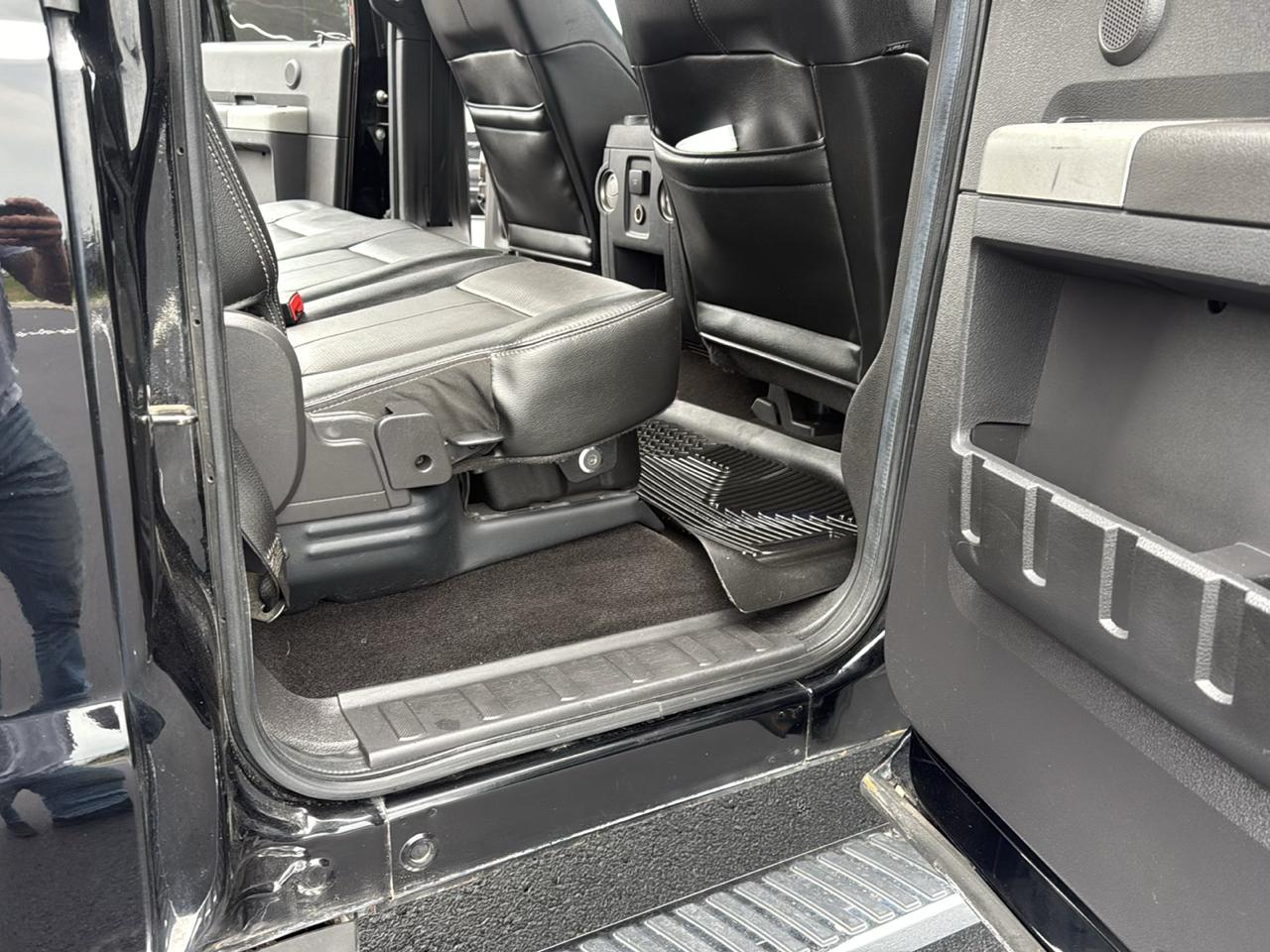 Ford F-350 SD Lariat Crew Cab 4WD 2016