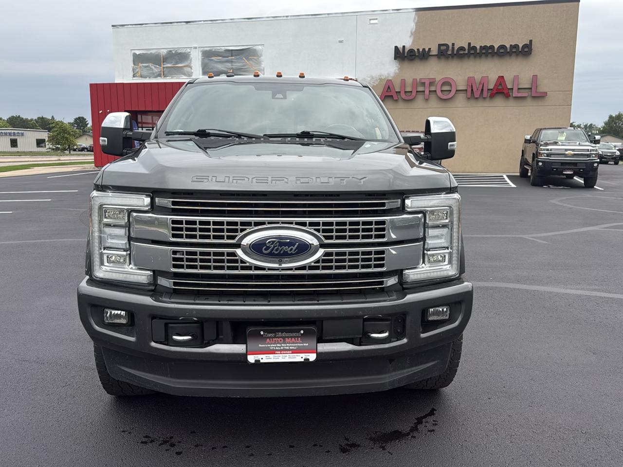 Ford F-250 SD Platinum Crew Cab 4WD 2017