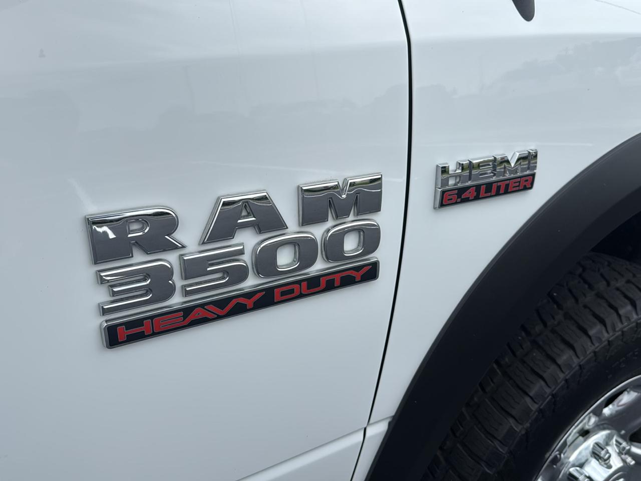 RAM 3500 ST 4WD 2014