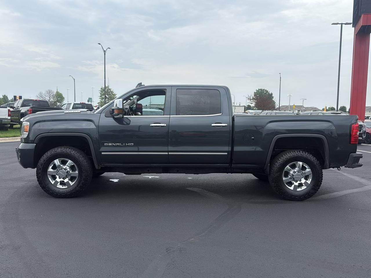 GMC Sierra 3500HD Denali Crew Cab 4WD 2018