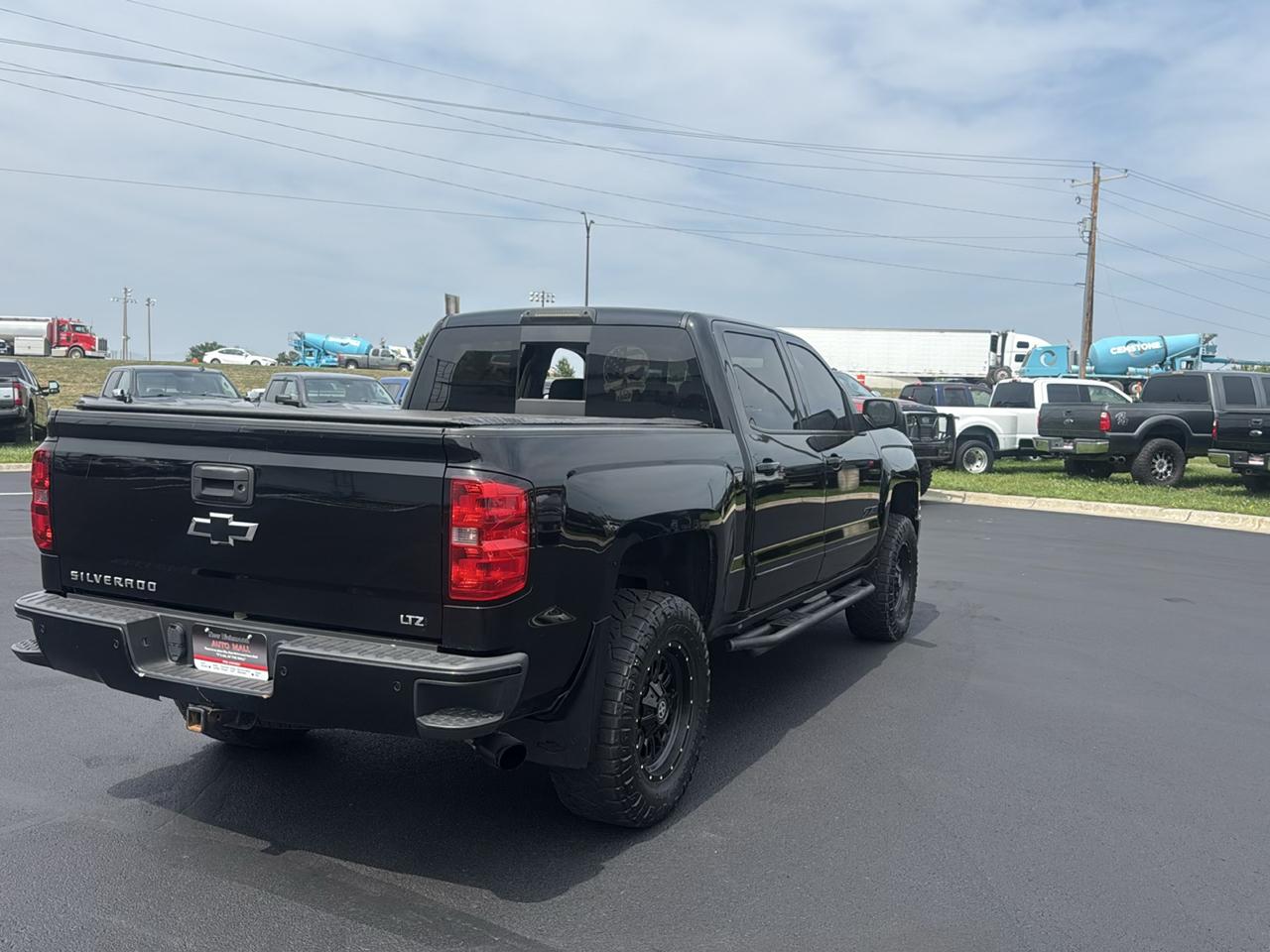 Chevrolet Silverado 1500 LTZ Crew Cab 4WD 2015