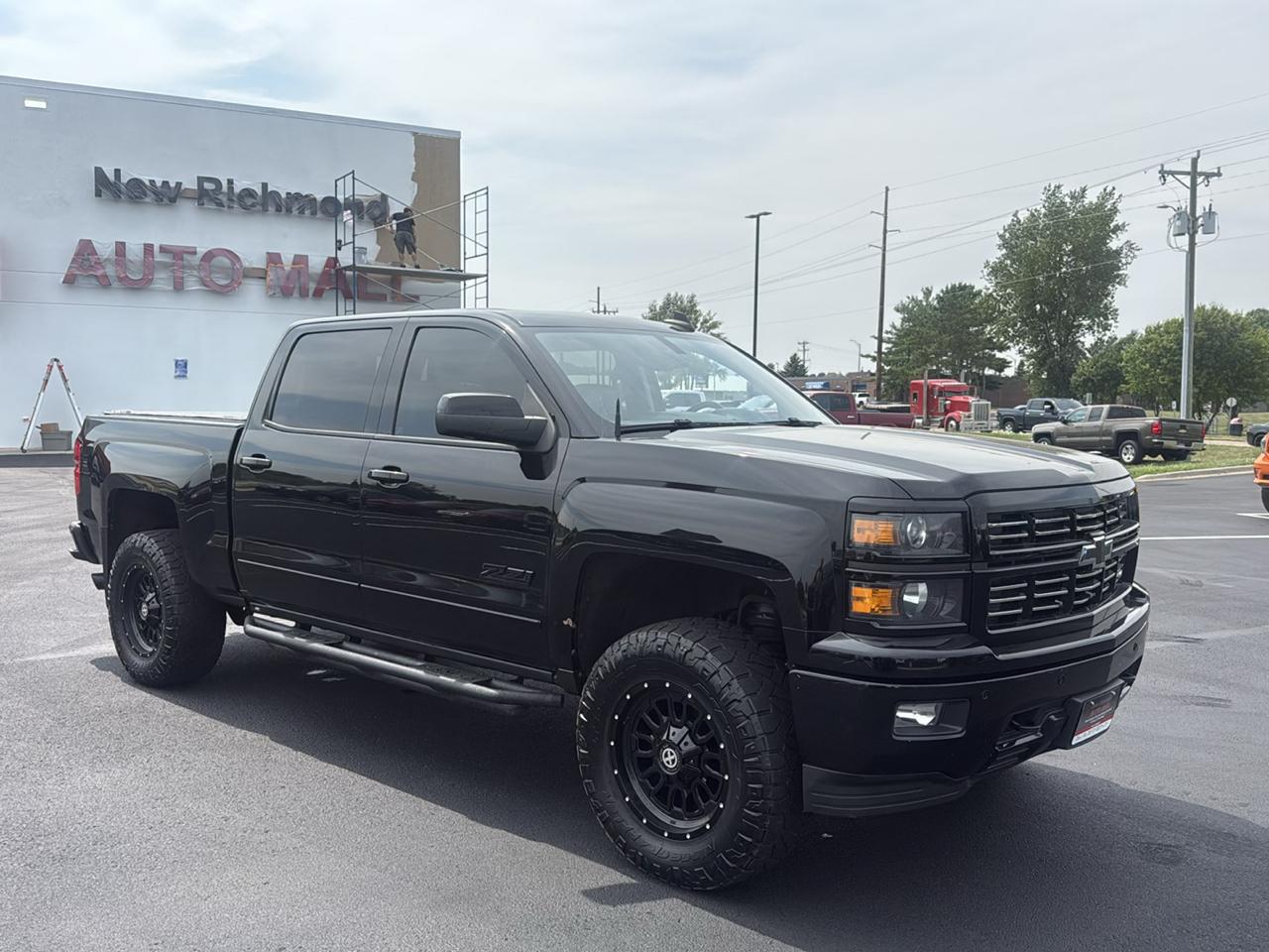 Chevrolet Silverado 1500 LTZ Crew Cab 4WD 2015
