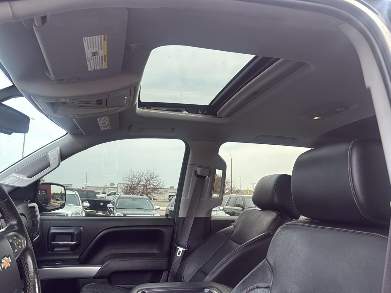 Chevrolet Silverado 1500 LTZ Crew Cab 4WD 2015