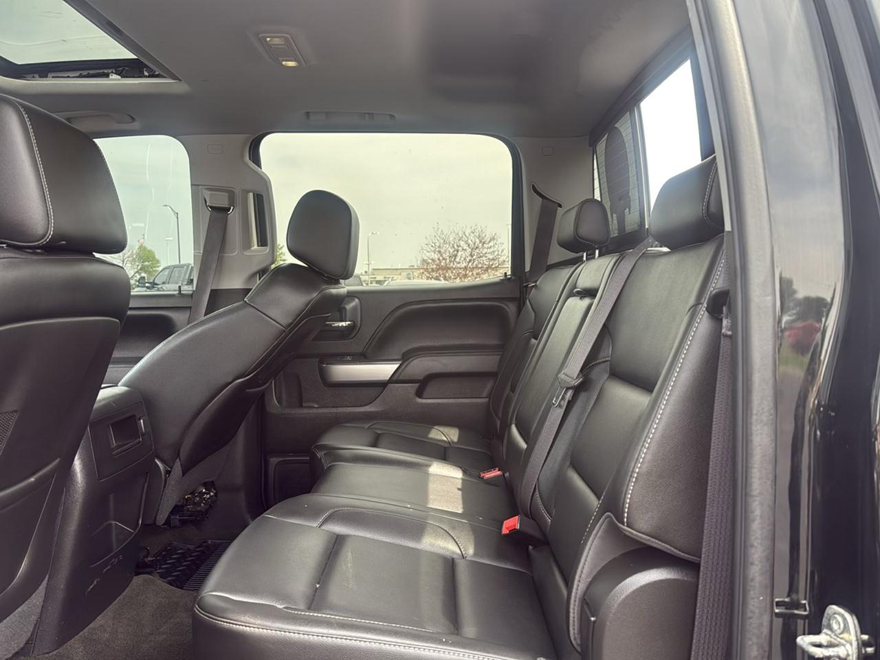 Chevrolet Silverado 1500 LTZ Crew Cab 4WD 2015