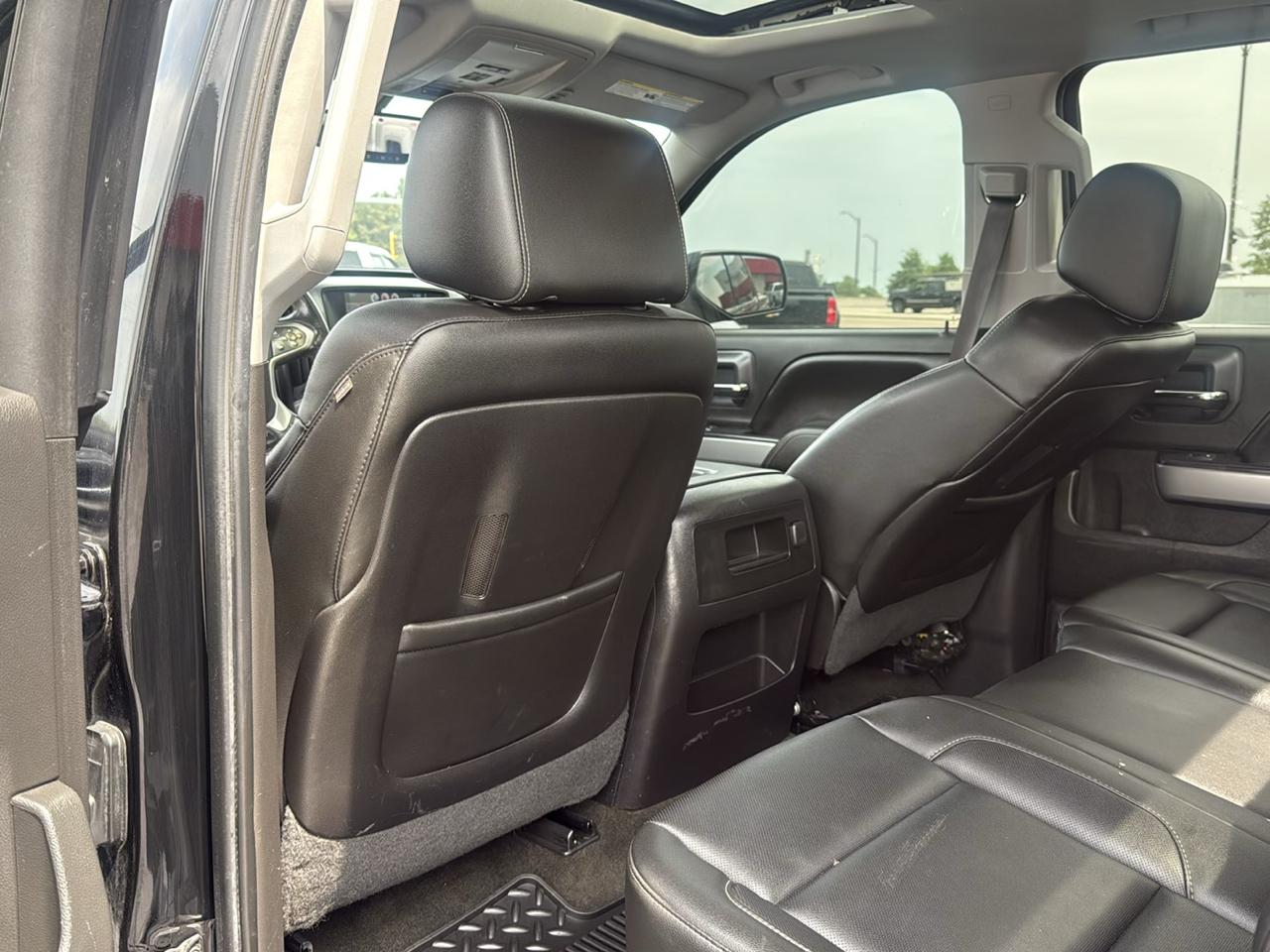 Chevrolet Silverado 1500 LTZ Crew Cab 4WD 2015