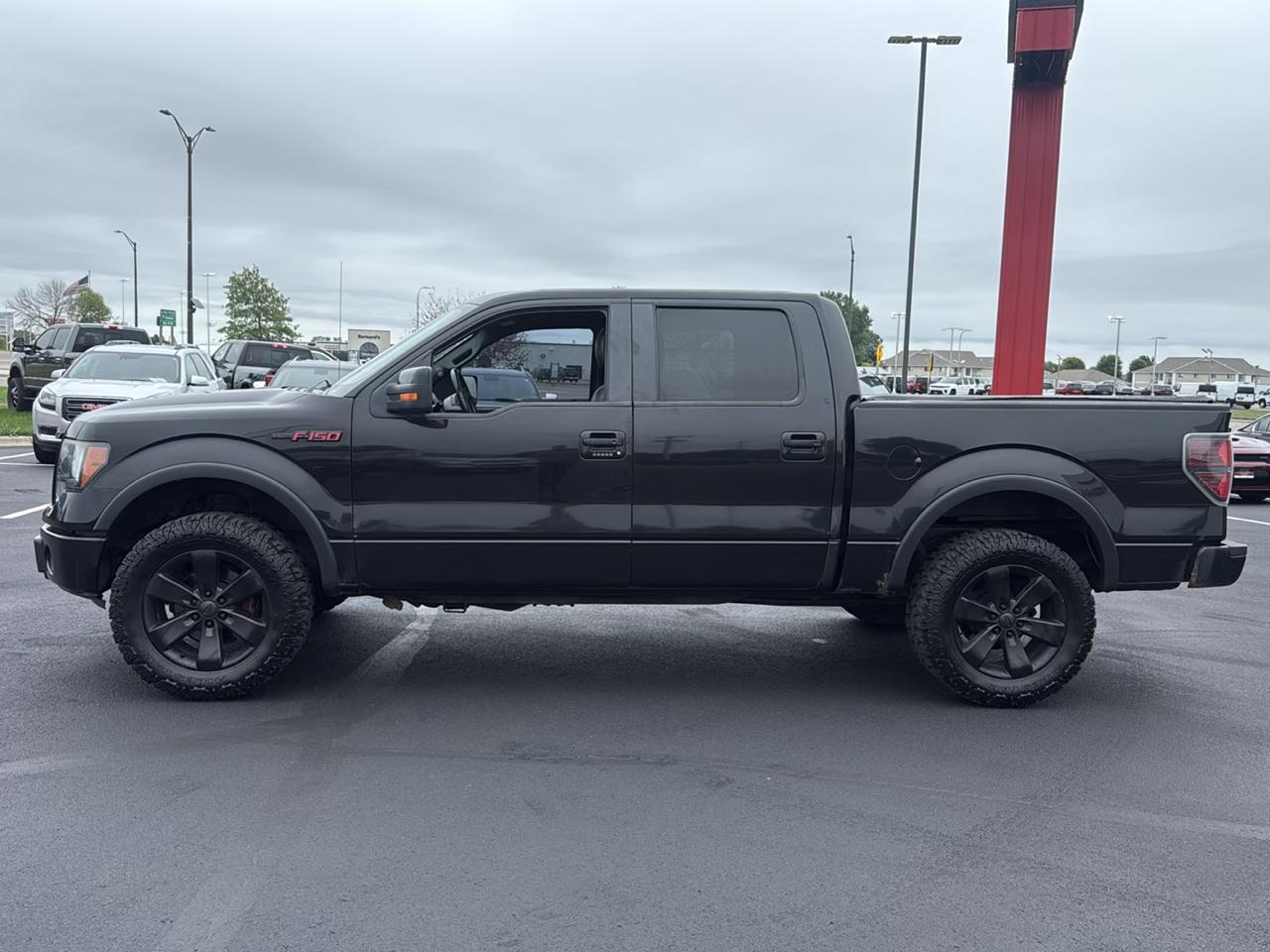 Ford F-150 SuperCrew 150" FX4 4WD 2011