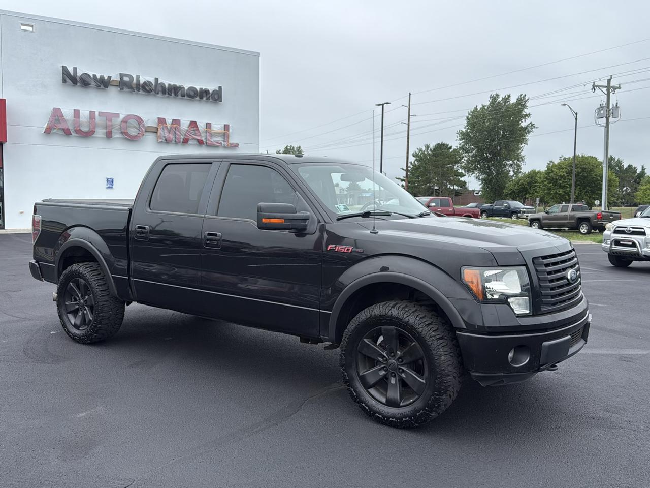 Ford F-150 SuperCrew 150" FX4 4WD 2011