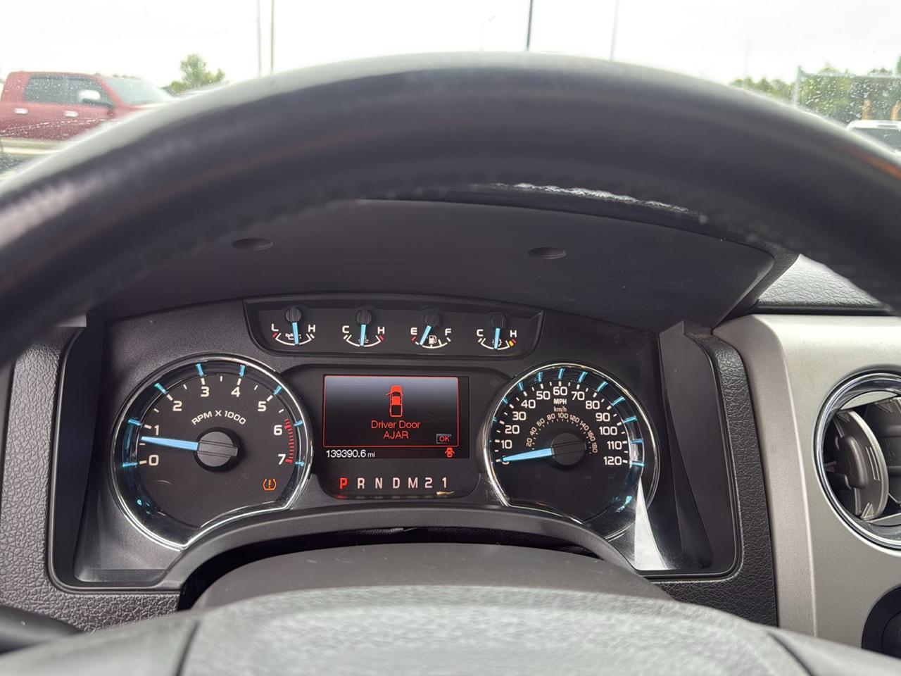 Ford F-150 SuperCrew 150" FX4 4WD 2011