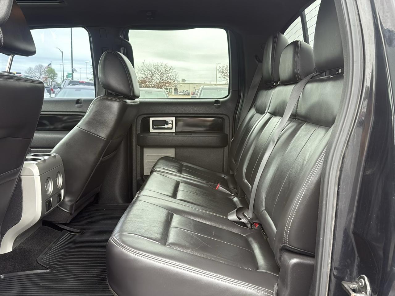 Ford F-150 SuperCrew 150" FX4 4WD 2011