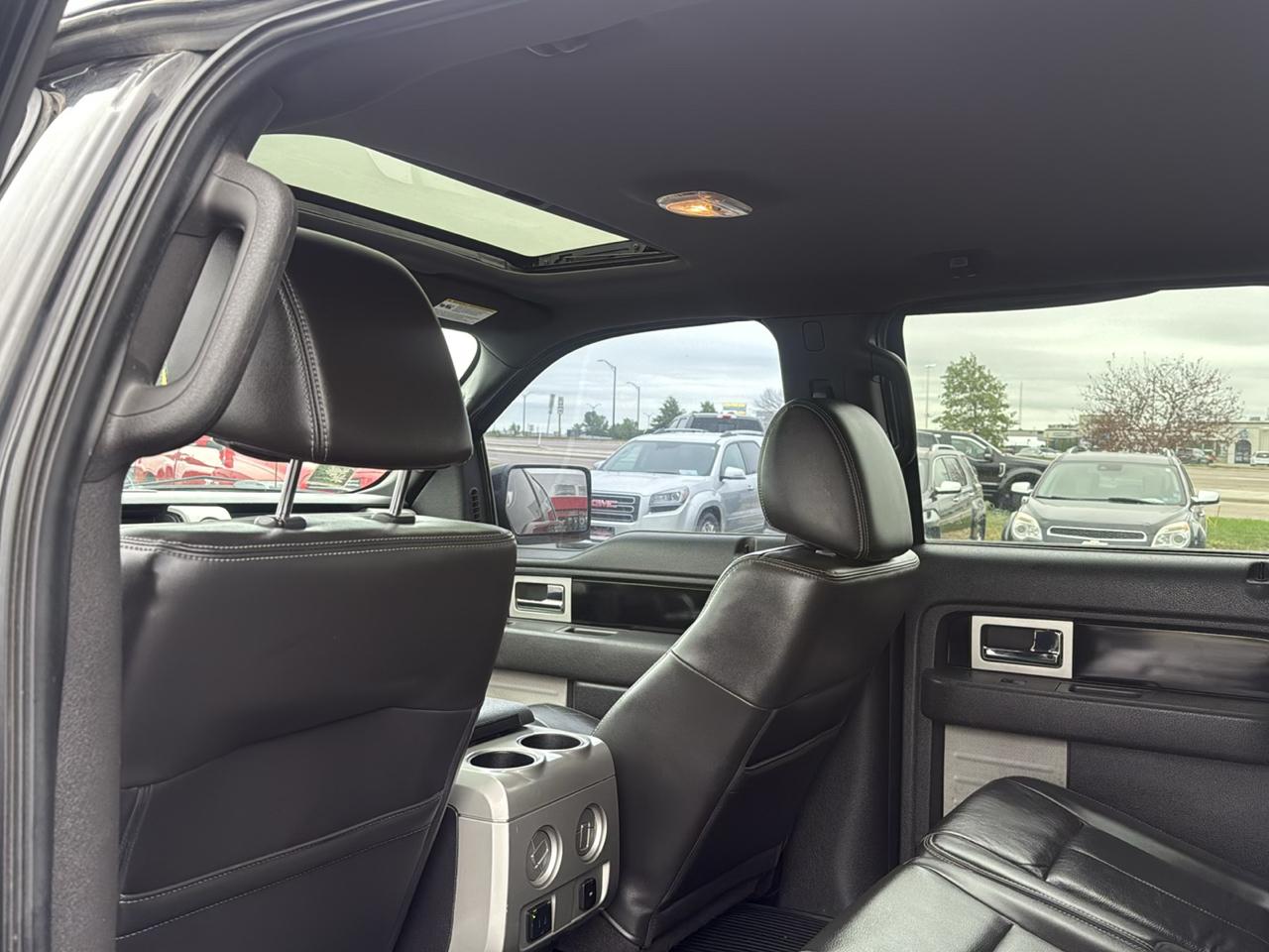 Ford F-150 SuperCrew 150" FX4 4WD 2011