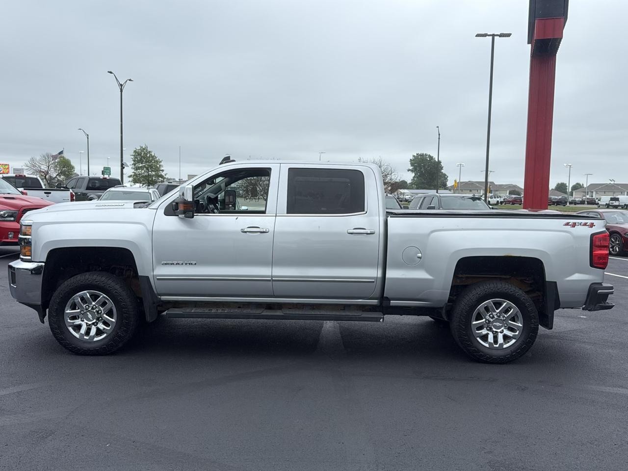 Chevrolet Silverado 3500HD LTZ Crew Cab 4WD 2018