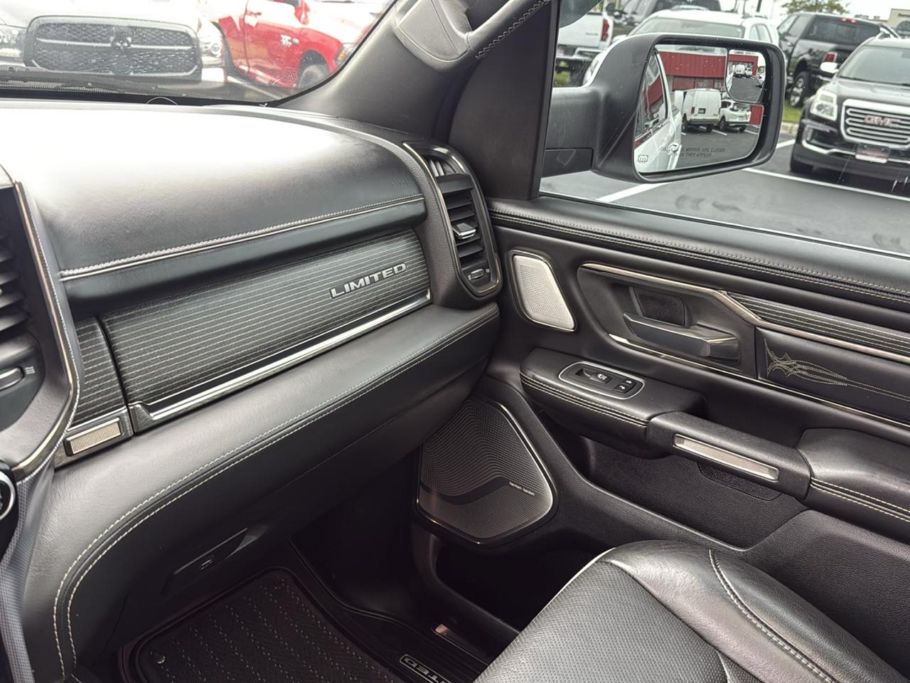 RAM 1500 Limited Crew Cab SWB 4WD 2020
