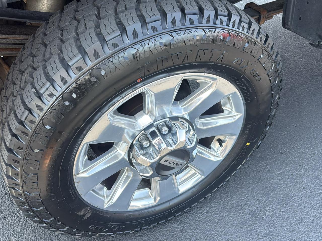 Ford F-350 SD Lariat Crew Cab SWB 4WD 2017