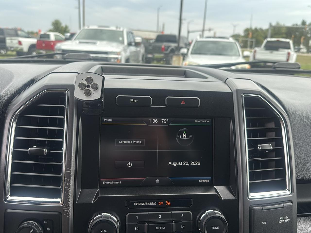 Ford F-150 XL SuperCrew 5.5-ft. Bed 4WD 2015