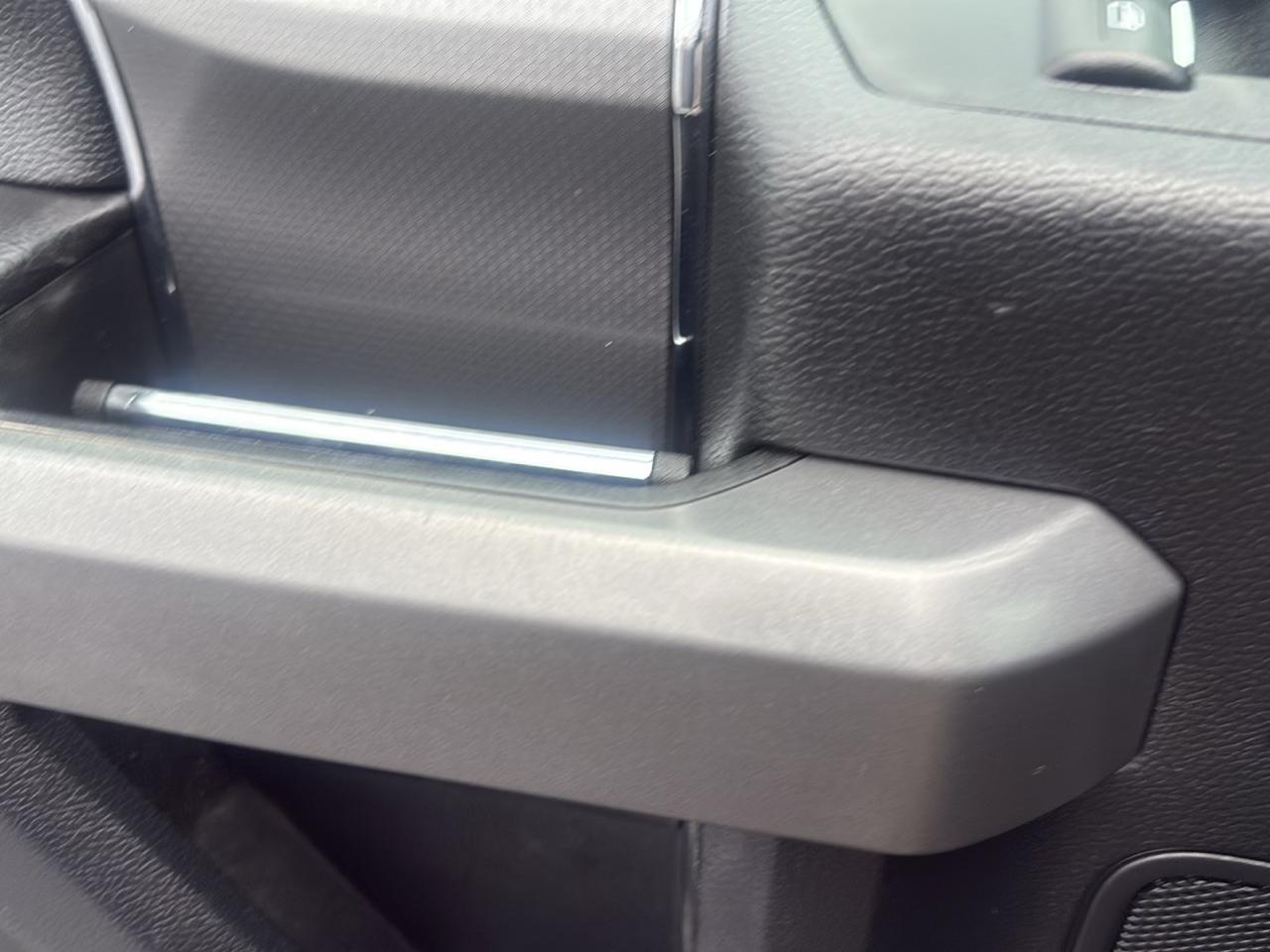 Ford F-150 XL SuperCrew 5.5-ft. Bed 4WD 2015
