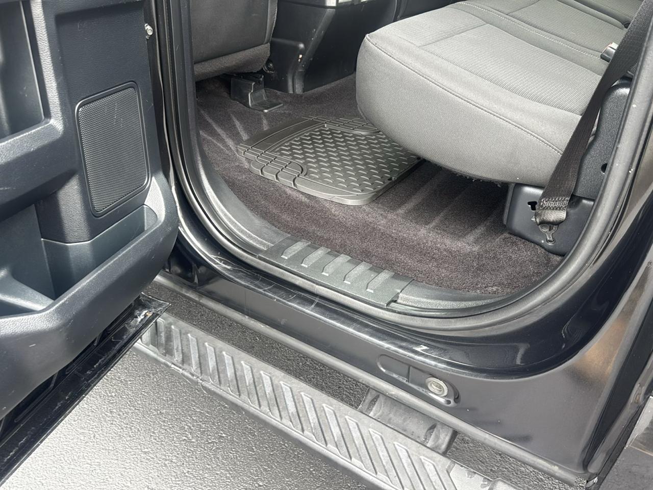 Ford F-150 XL SuperCrew 5.5-ft. Bed 4WD 2015