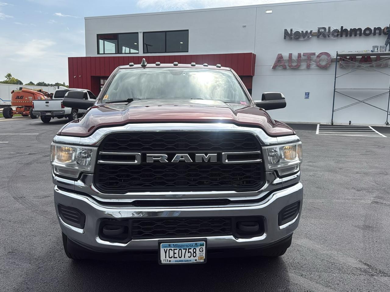 RAM 3500 Tradesman Crew Cab 4WD DRW 2019